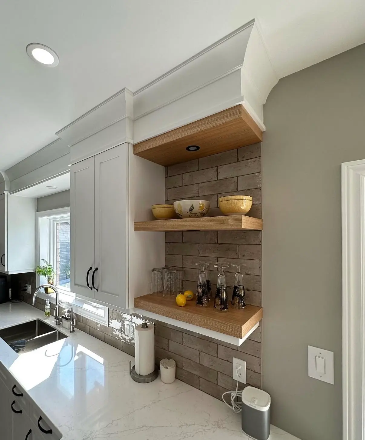 Kitchen Backsplash project photo 7